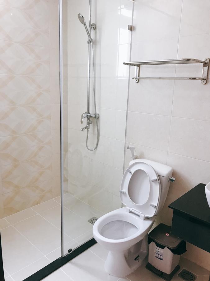 Crown Apartment Хошимин Екстериор снимка