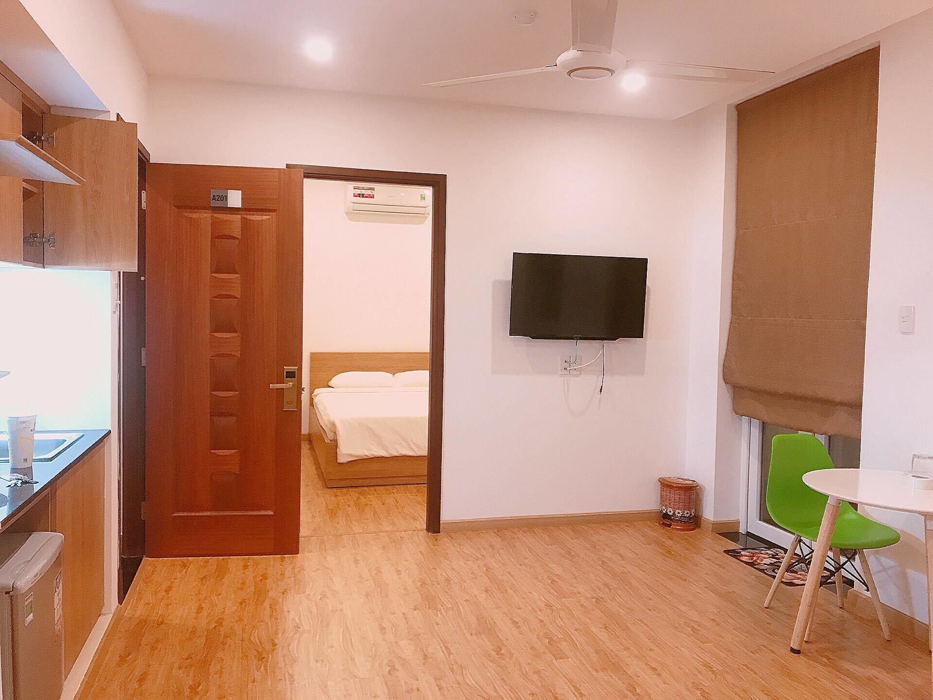 Crown Apartment Хошимин Екстериор снимка