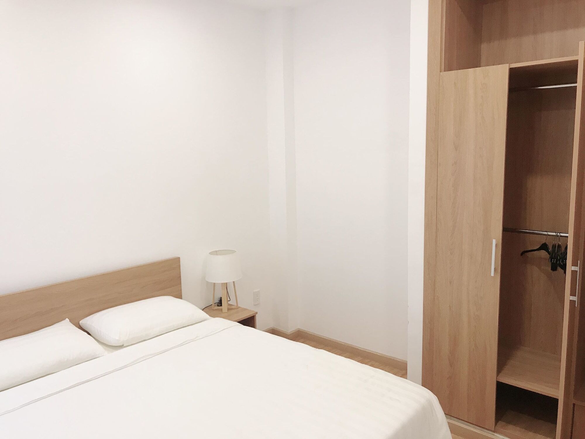Crown Apartment Хошимин Екстериор снимка